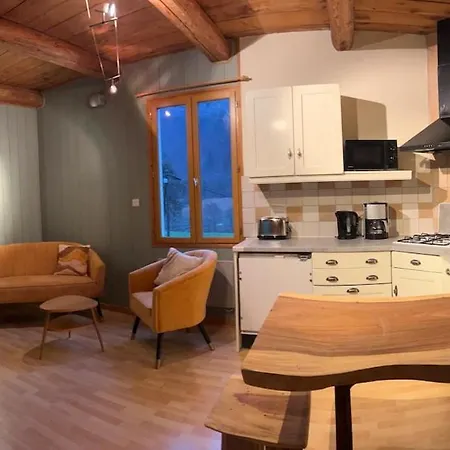 Nyaraló Caro, La Petite Maison Mieussy
